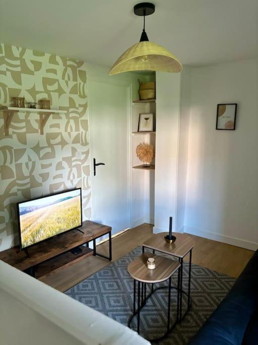 Le Living Roissy Cdg Apartment *
